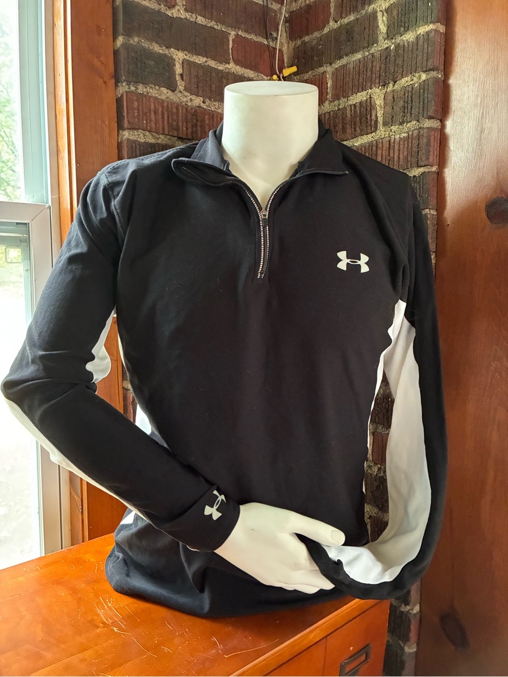 Under Armour Black and White Long-Sleeve Quarter-Zip Pullover